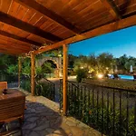 Olive Tree - 400m From The Beach, By Zantewize Villa