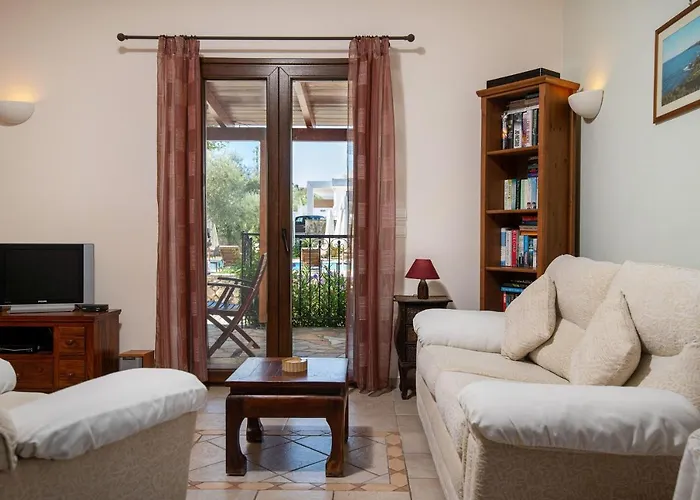 Olive Tree - 400m From The Beach, By Zantewize * Kypseli
