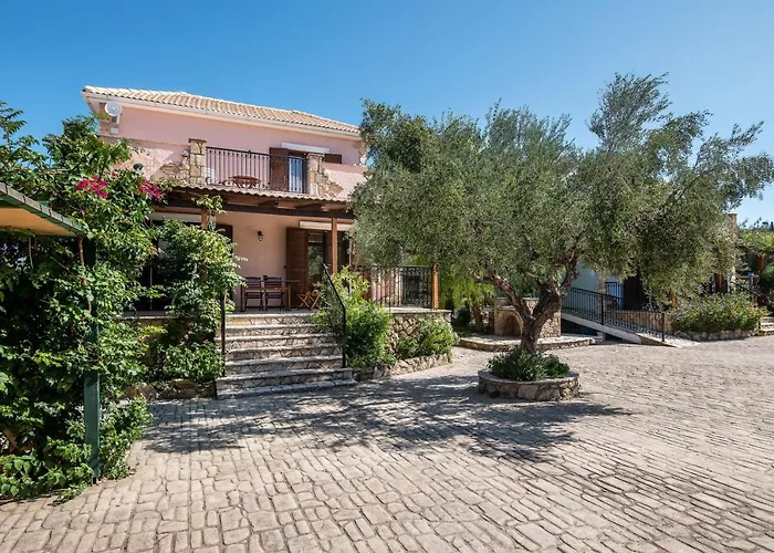Olive Tree - 400m From The Beach, By Zantewize Kypseli