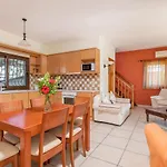 Olive Tree - 400m From The Beach, By Zantewize *