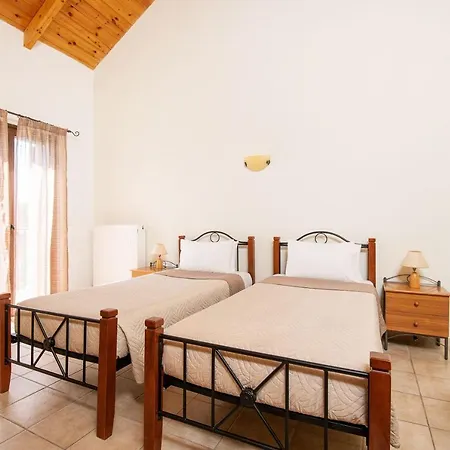 Olive Tree - 400m From The Beach, By Zantewize