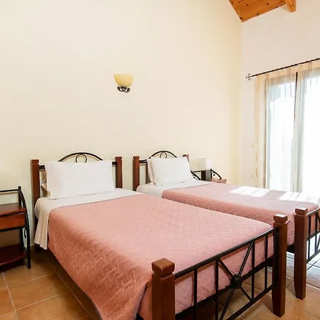 Olive Tree - 400m From The Beach, By Zantewize * Кипсели