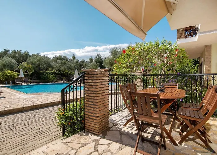 Вилла Olive Tree - 400m From The Beach, By Zantewize *