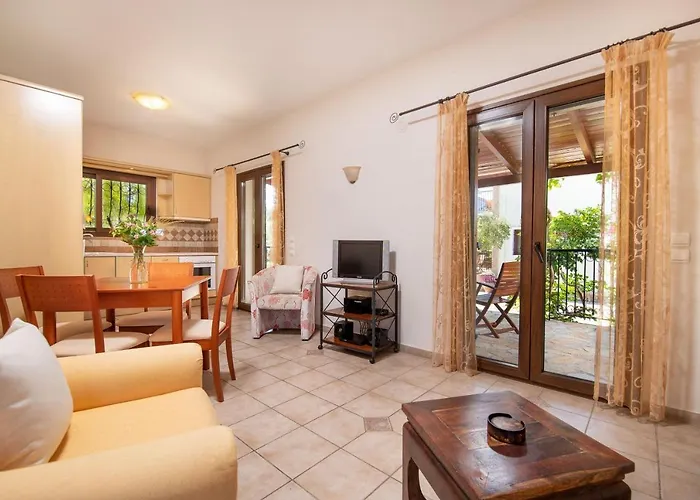 Olive Tree - 400m From The Beach, By Zantewize Villa *
